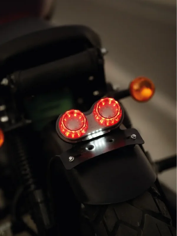 RE ROYAL ENFIELD ZONE 0057